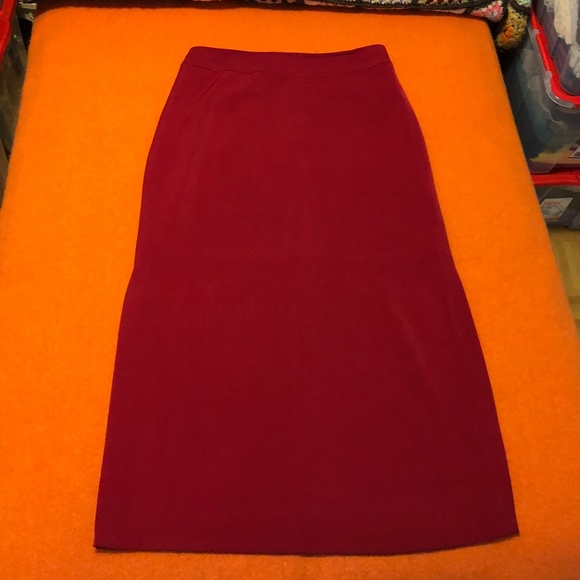 Vintage Marie Claire maxi red skirt made in Canada EUC (as new) - Picture 5 of 11